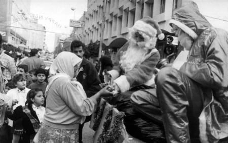 أحتفالات الميلاد في رأس بيروت 25-12-1996